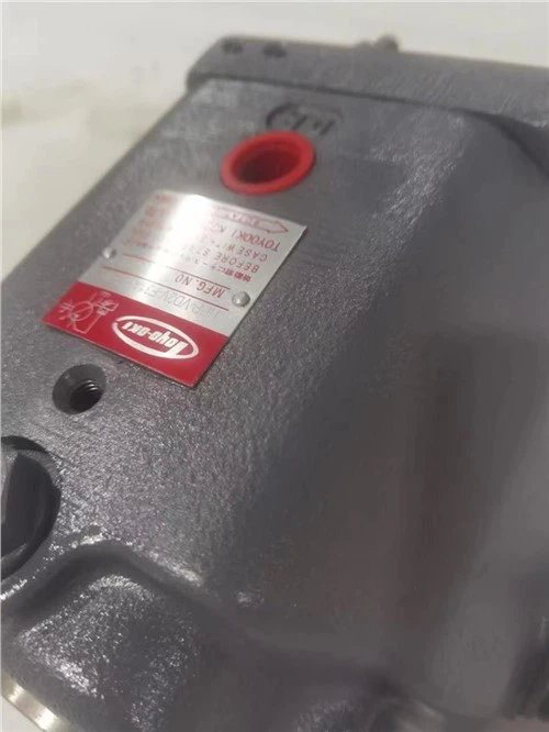 TOYOOKI HPP HPP-VD3V-SERIE ZUIGERPOMP MET VARIABELE VERPLAATSING HPP-VD3V-F40A3-A